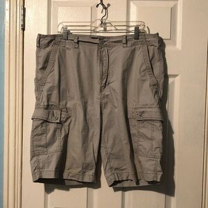 Men's Cargo Shorts in Gray